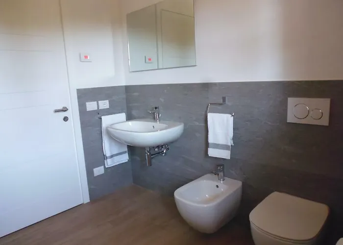 Casa Il Cedro 베르바니아